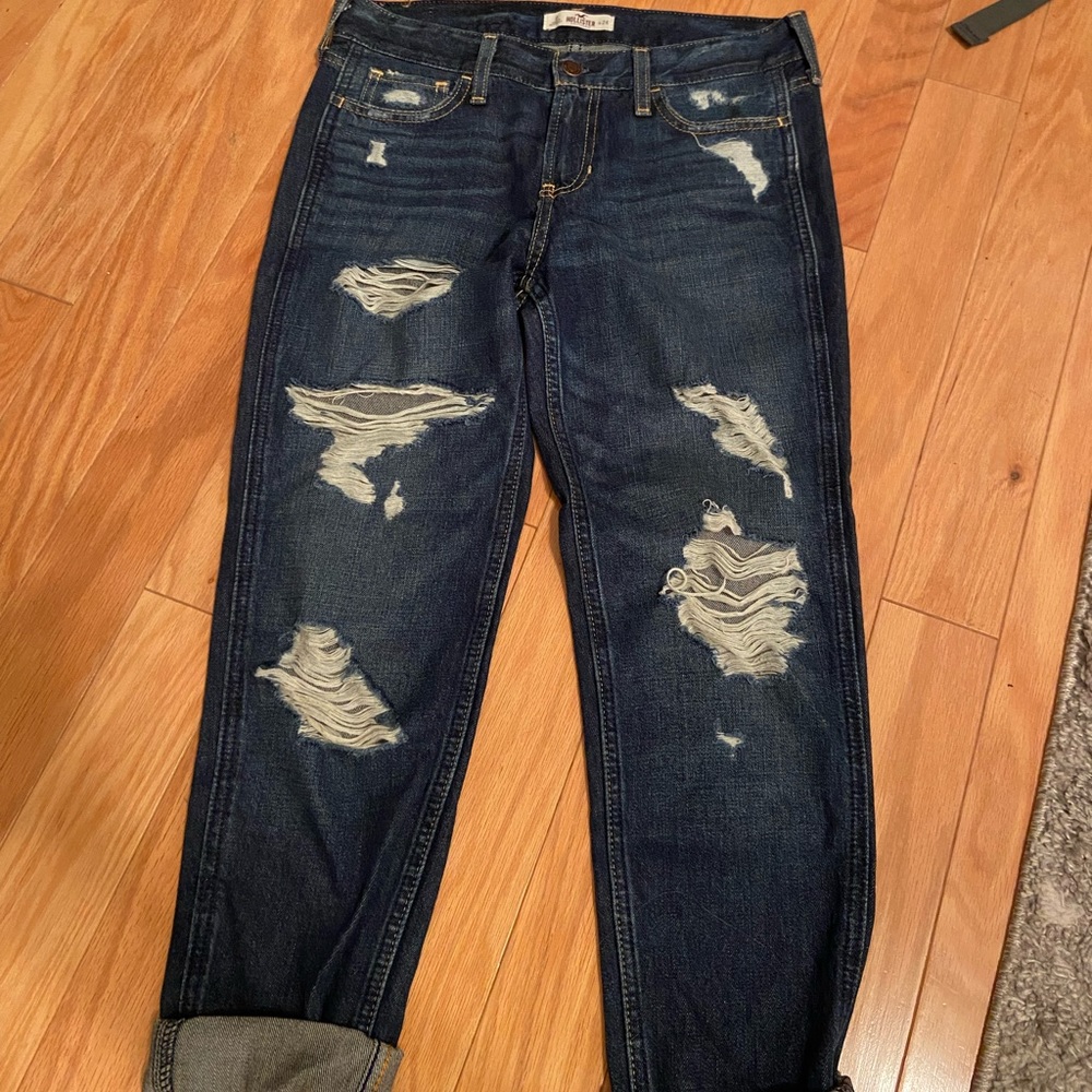 Hollister ripped mom jeans